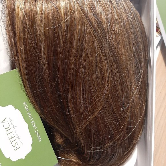 WIG - Picture 2 of 9